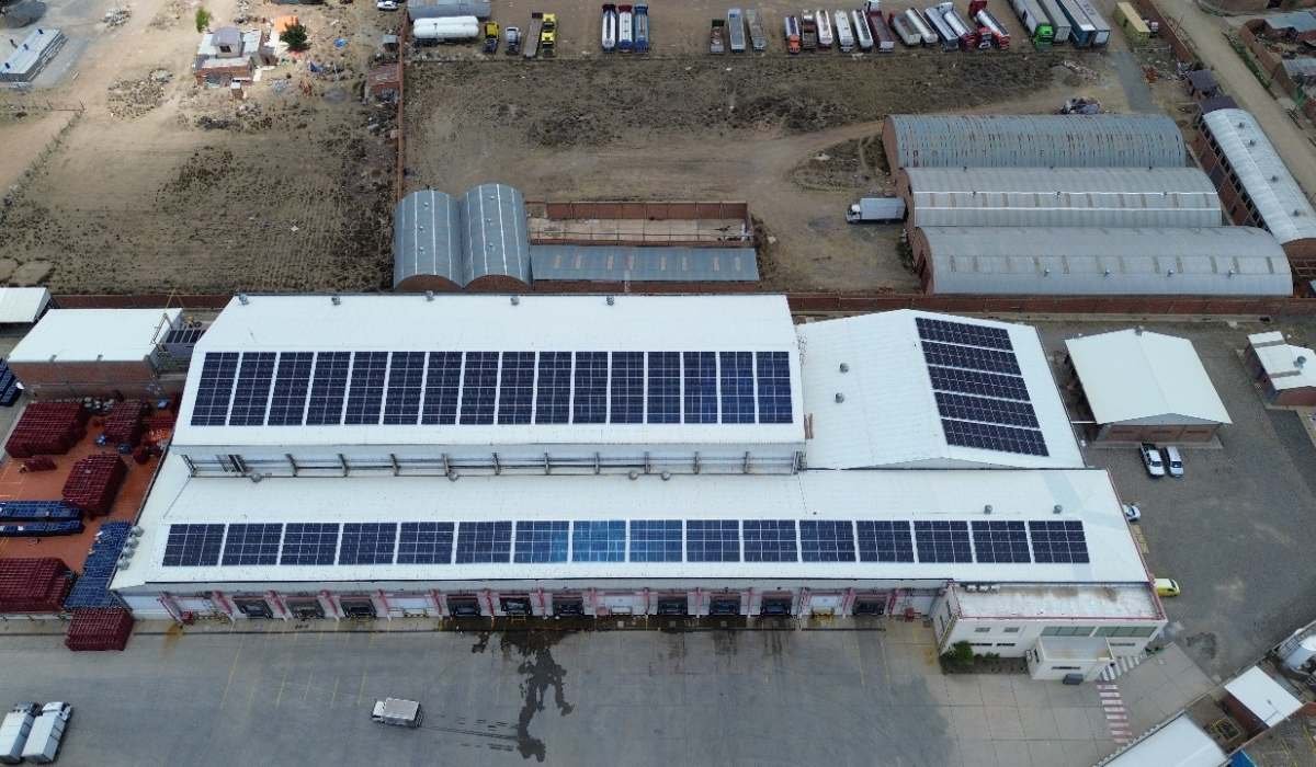 Sofía incorpora energía solar en su planta de El Alto con tecnología de Huawei