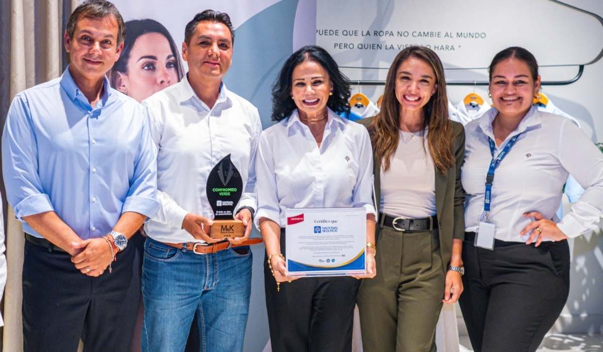 Nacional Seguros se viste de sostenibilidad con las prendas recicladas de M&K