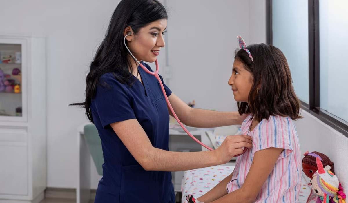 14 países de las Américas enfrentan escasez de trabajadores de salud