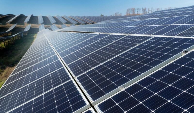 El DS 5549 impulsa energías renovables y conecta la generación con la electromovilidad