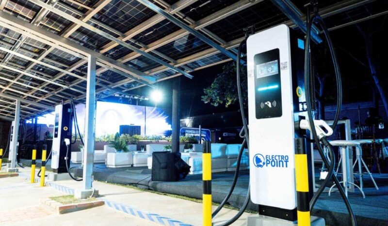 Santa Cruz tiene la primera estación eléctrica vehicular de carga rápida de Latinoamérica