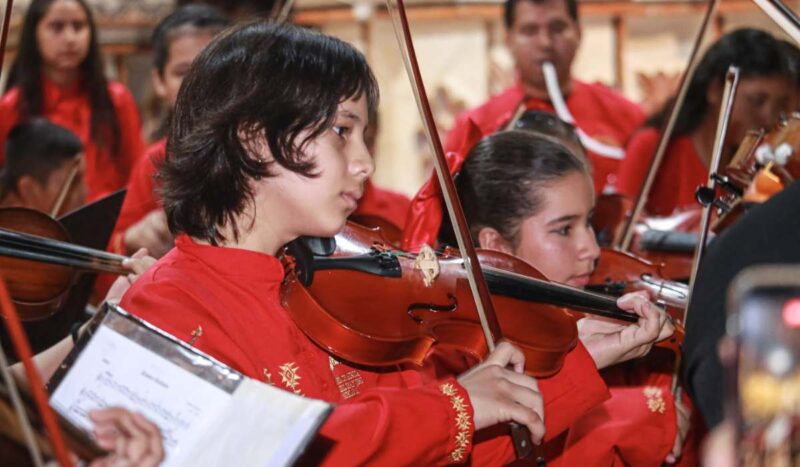 La música volvió a unir a la Chiquitania en el cierre de Melodías de Chiquitos