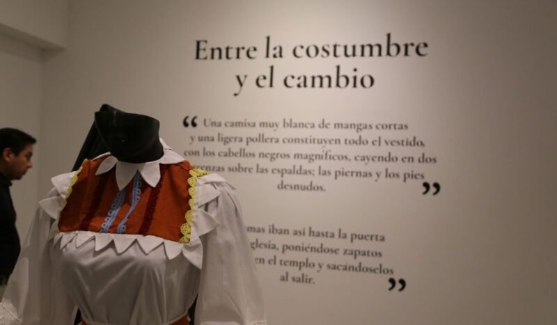“Vestir Santa Cruz” recorre casi un siglo de historia e identidad cruceña desde la costura