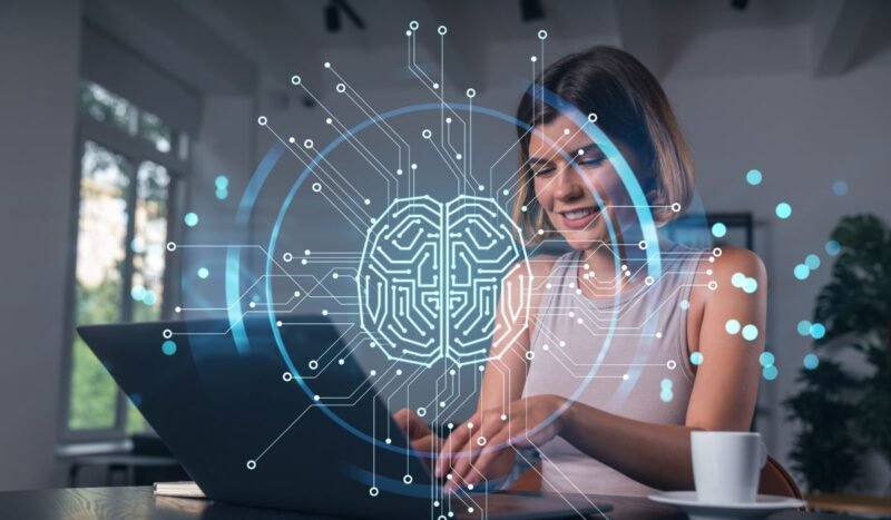 Jóvenes de Santa Cruz pueden postular a 1.000 becas para formarse en liderazgo e inteligencia artificial